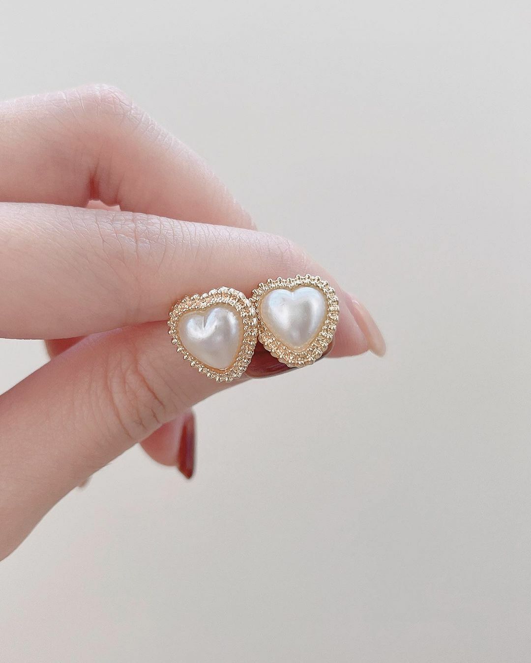 小香風金色編織邊框愛心珍珠耳環