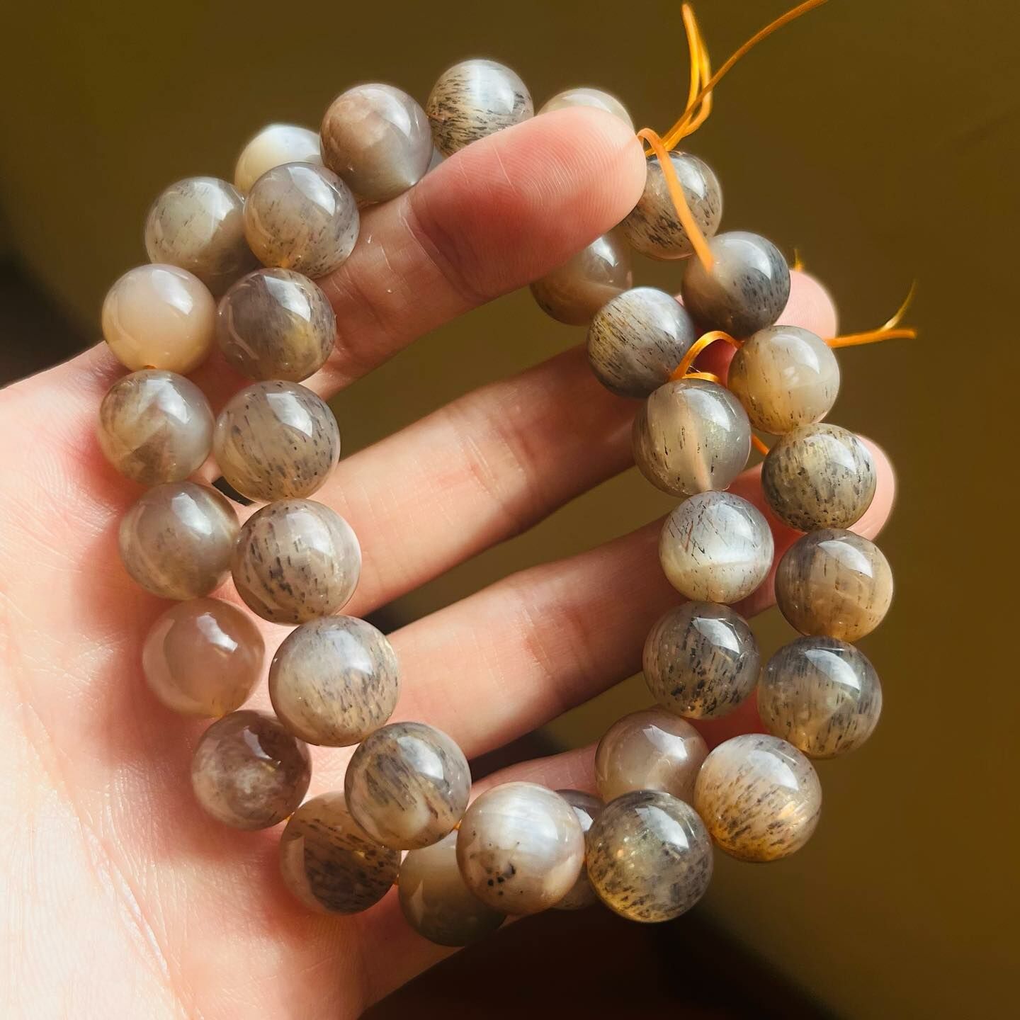 [原石] 黑金太陽骨幹 水晶手串