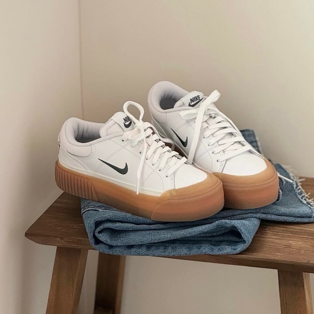 Nike Court Legacy Lift 全白 焦糖底 厚底 鬆糕鞋 皮革 膠底 增高