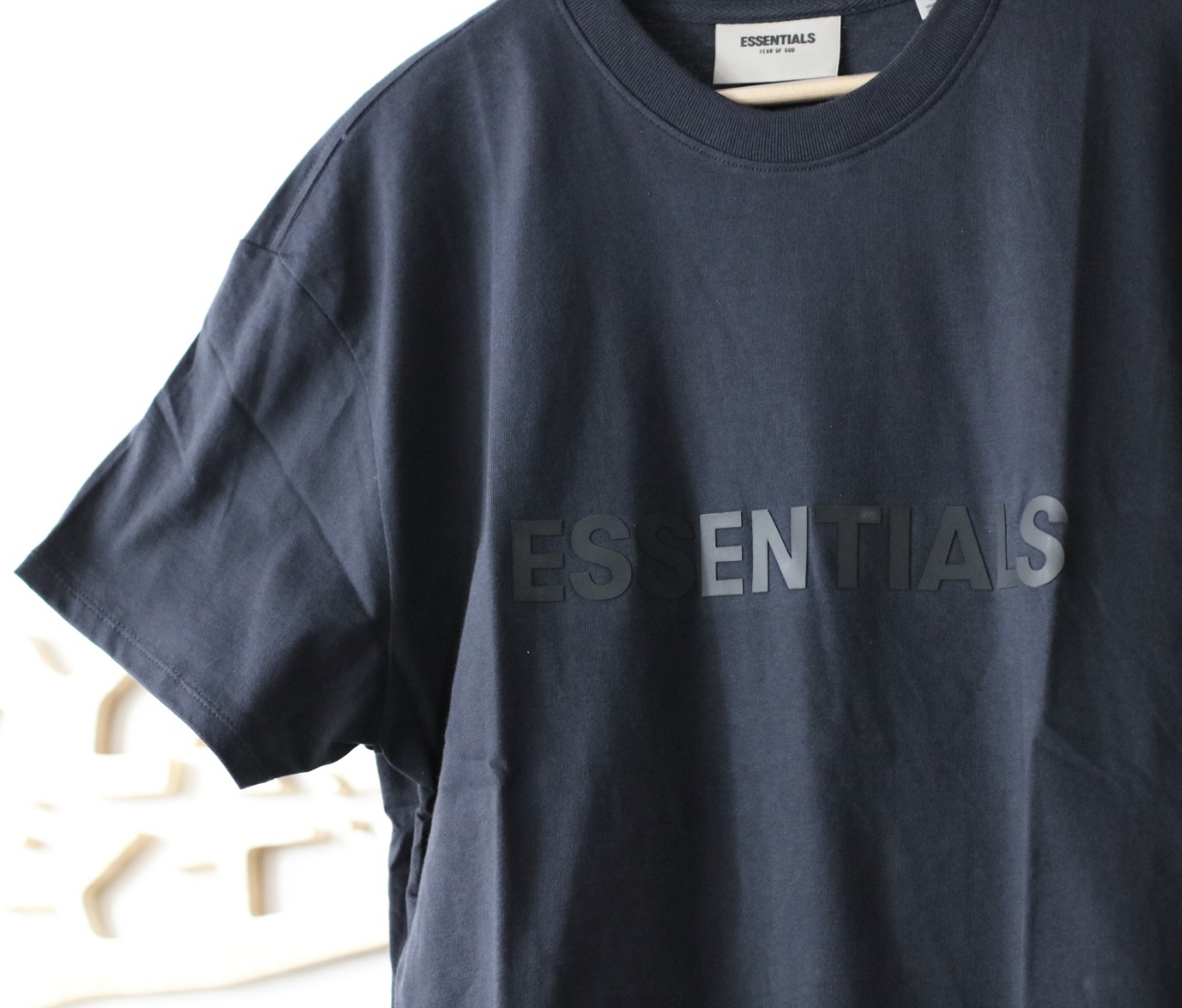 Fear of God Essentials Boxy T-Shirt Applique Logo DEEP NAVY 深藍色