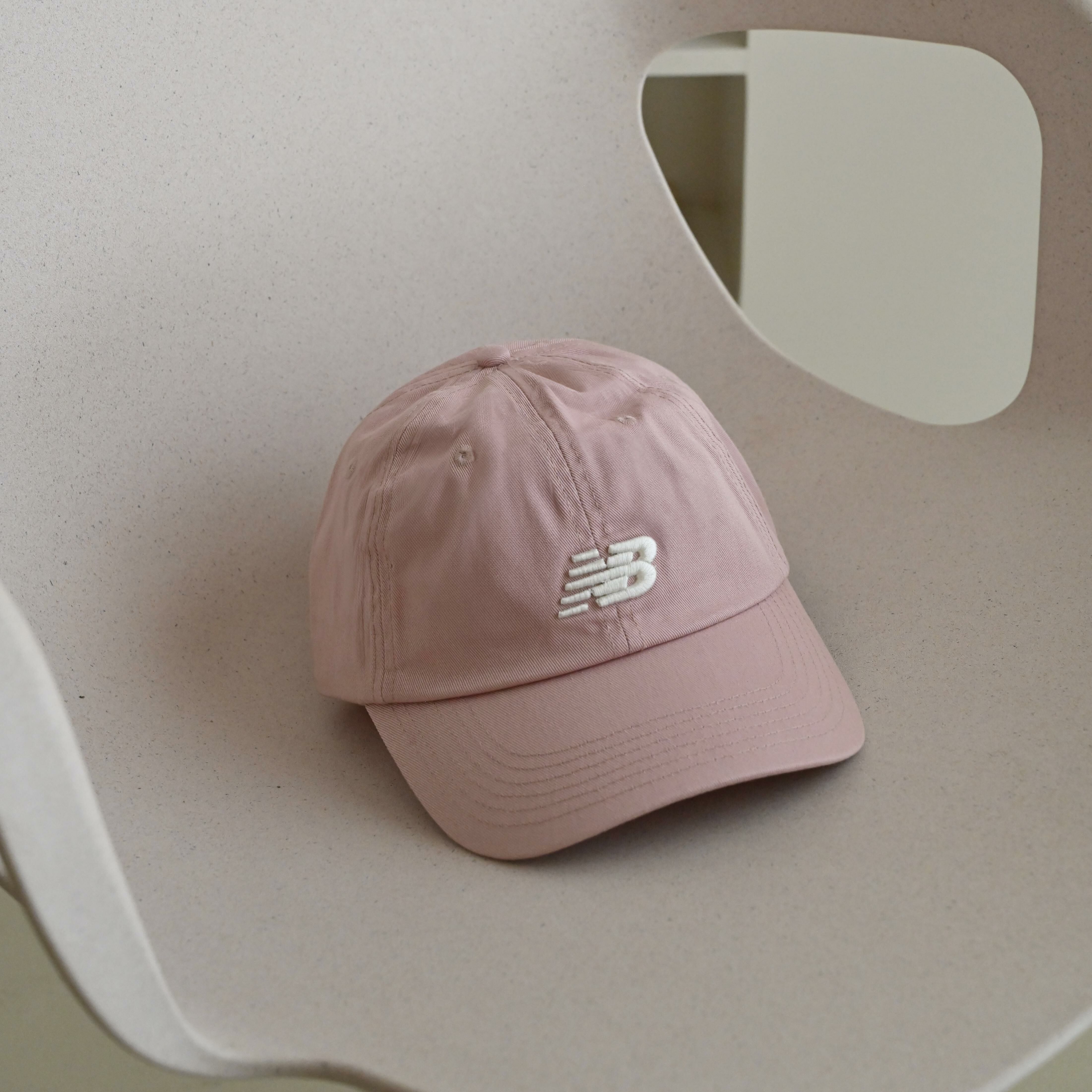 【現貨】NEW BALANCE CLASSIC CURVED 粉白 可調式老帽 LAH91014OKB