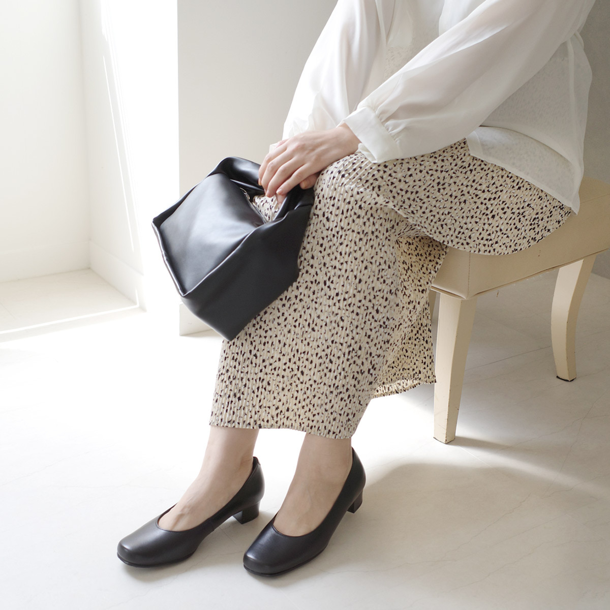 Ms. Jeune 日本真皮 3E寬 女用面試好感高跟鞋