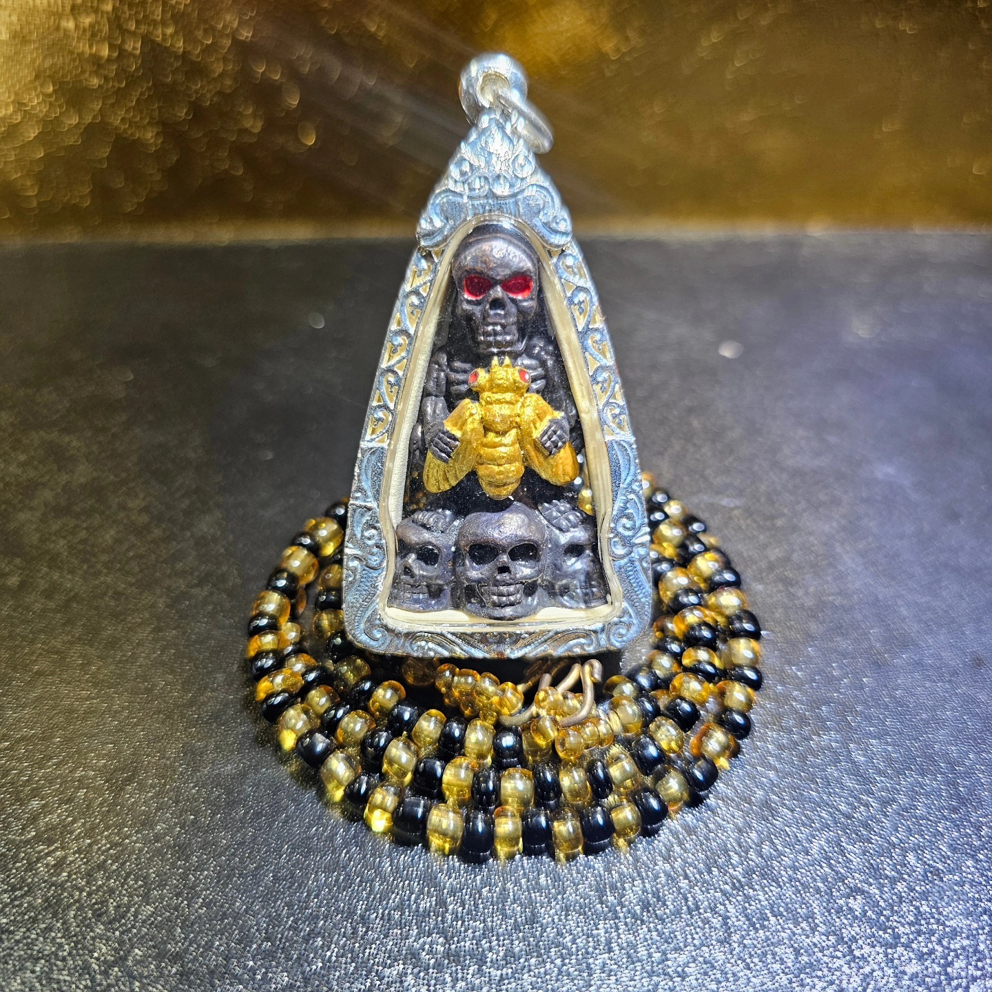 婆難頓 - 吸財金蒼蠅派燙