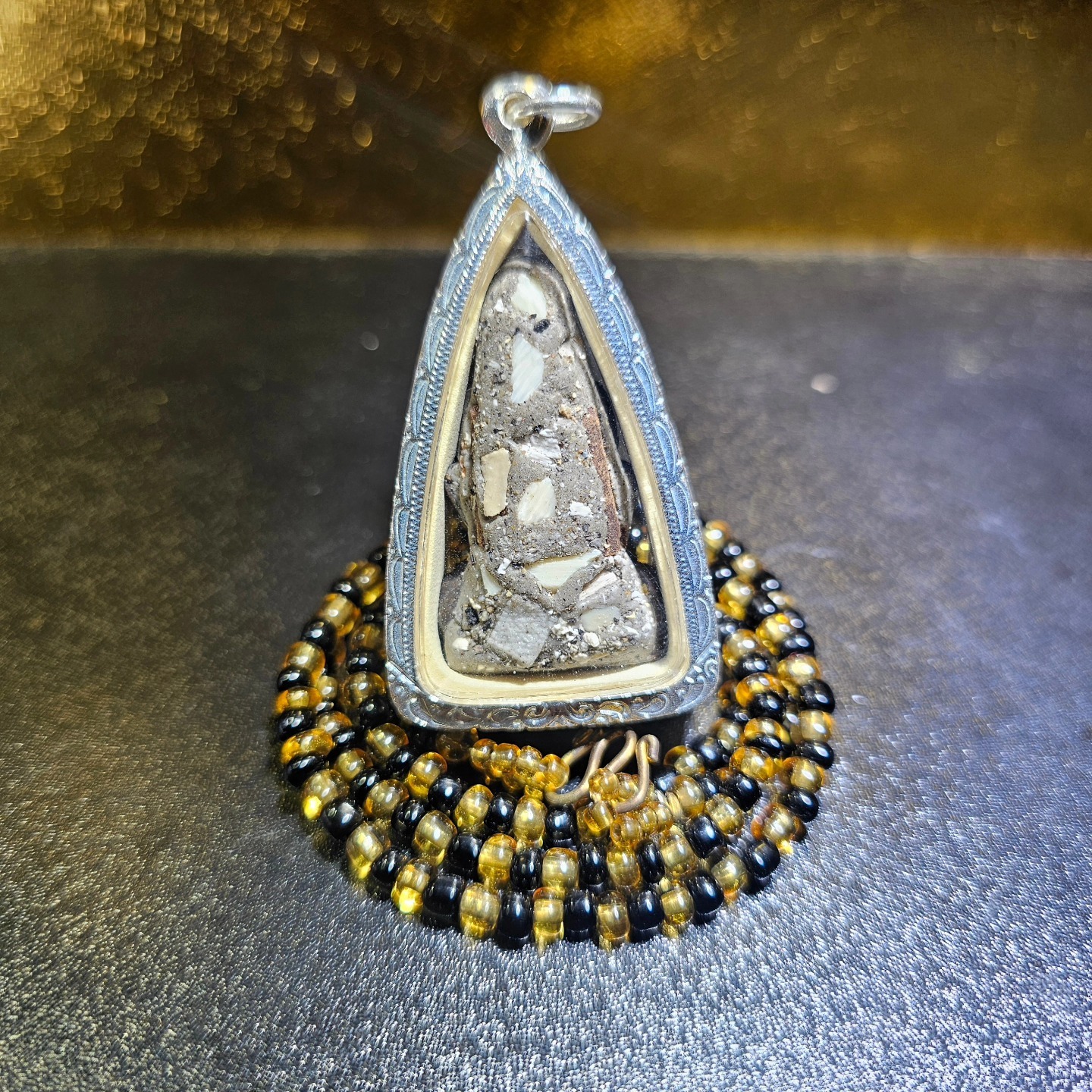 婆難頓 - 吸財金蒼蠅派燙