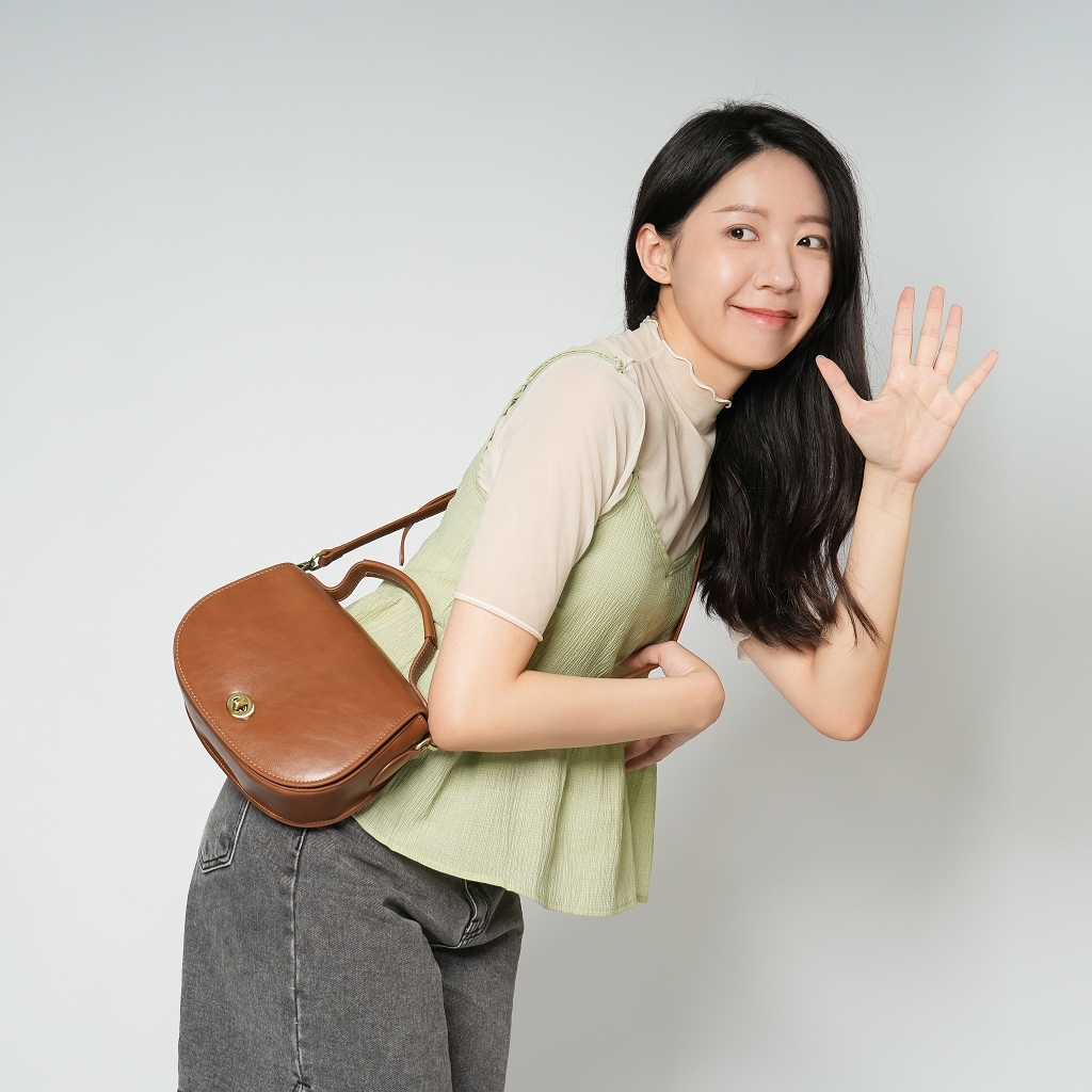 旋扣兩用真皮馬鞍包-兩色(234051)