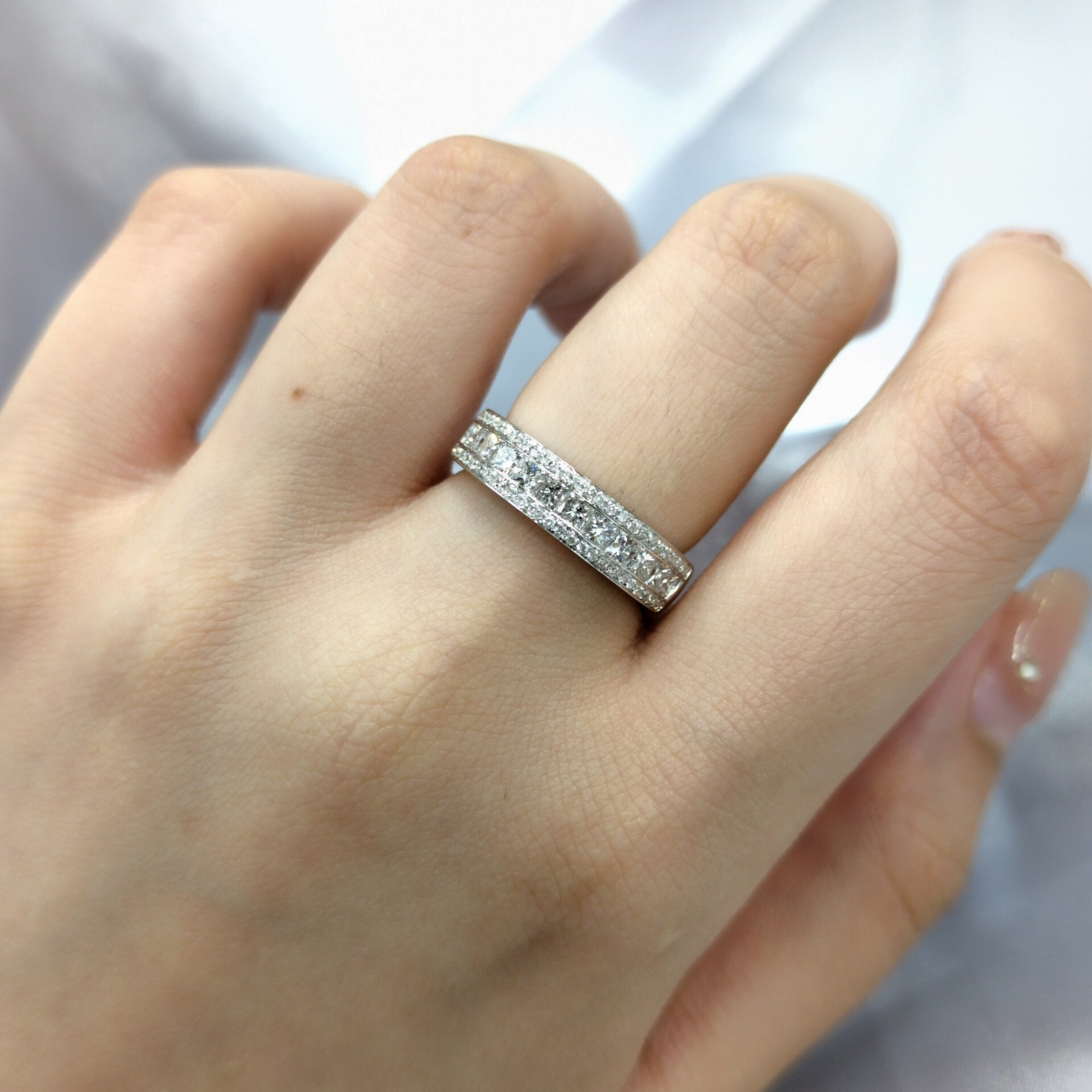 18K White Gold 0.84ct Princess Cut Diamond Ring