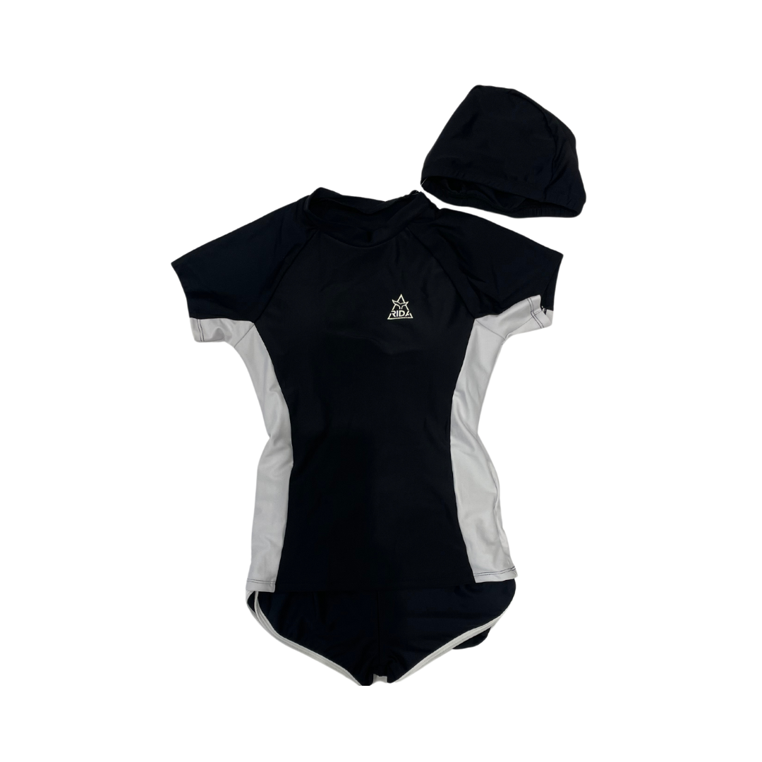 日大 女款 胸墊泳衣套裝 黑/白邊  (泳帽+泳衣+泳褲) F026121