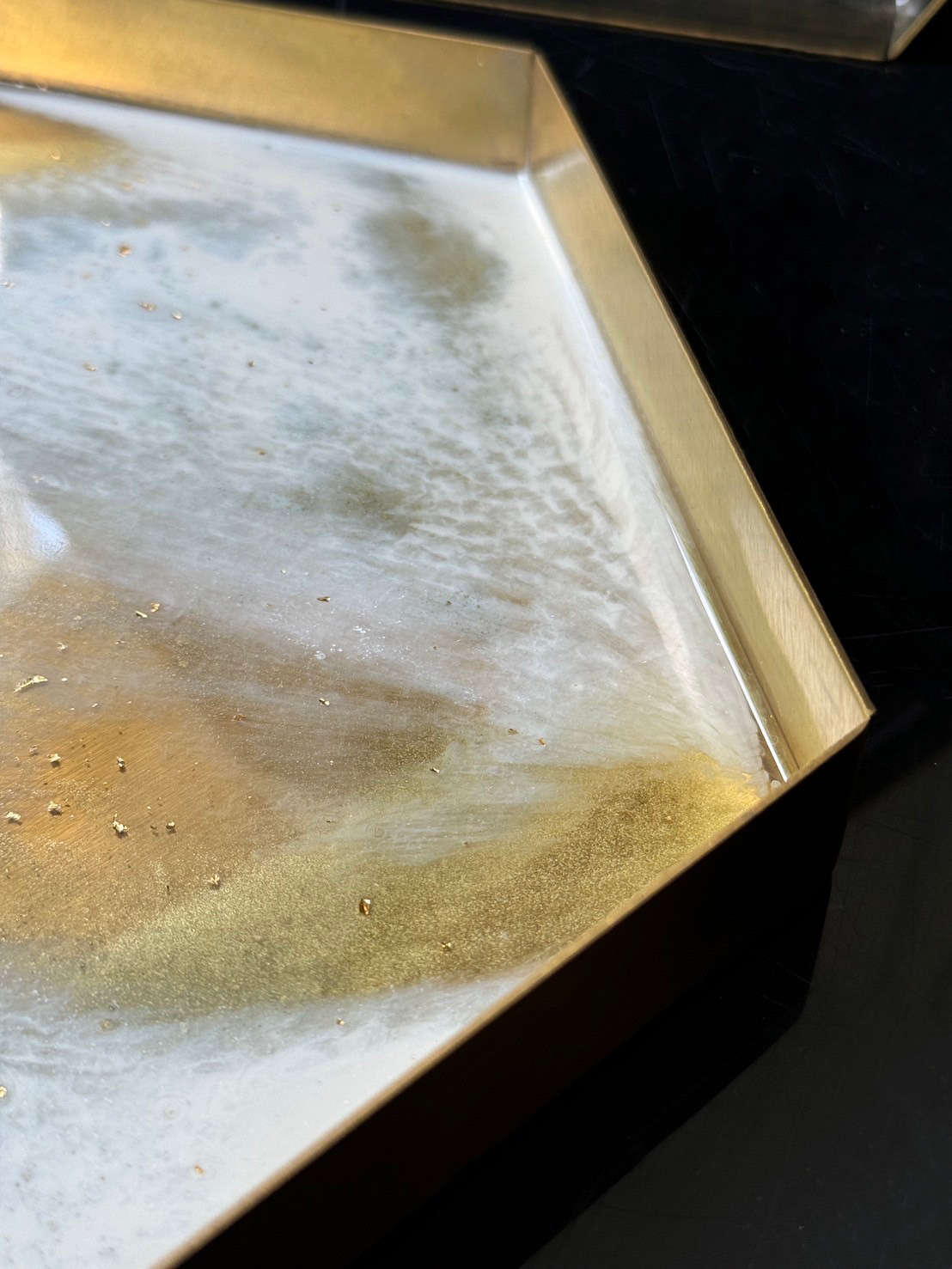 金屬拉絲六角形托盤 大