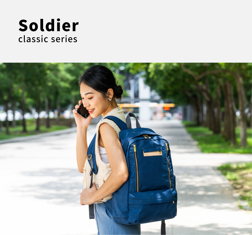 輕旅行後背包-海軍藍 SOS1381-225形象照