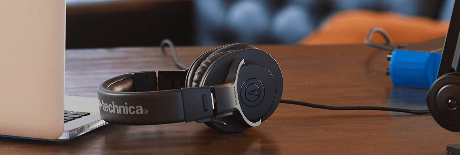 img src="Audio-Technica-AT2040CP-Microphone-Pack.jpg" alt="Audio-Technica-AT2040CP-Microphone-Pack.jpg"