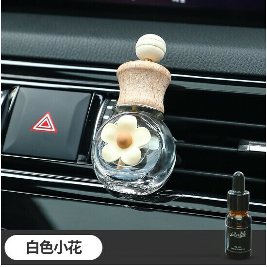 Car air outlet car aromatherapy bottle jewelry (white floret [tuyere])