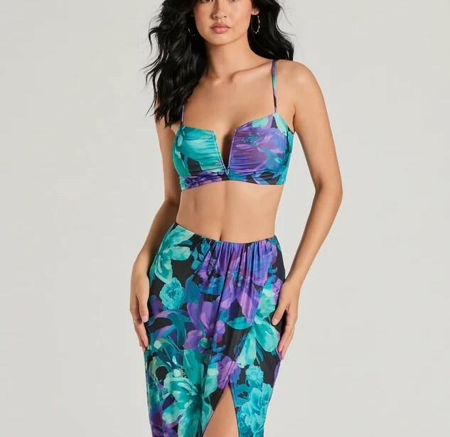 Mystique Garden神秘藍繁印花 V馬甲上衣+抓摺開叉中長裙套裝