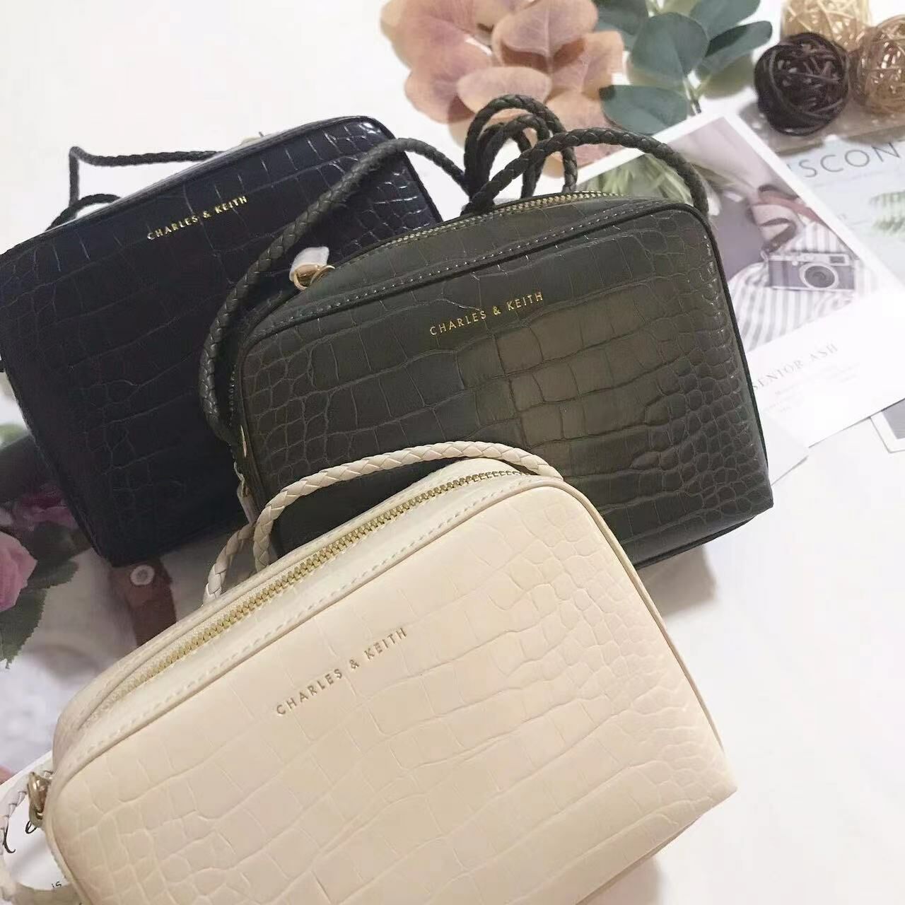 CHARLES & KEITH MINI BAG絕版款