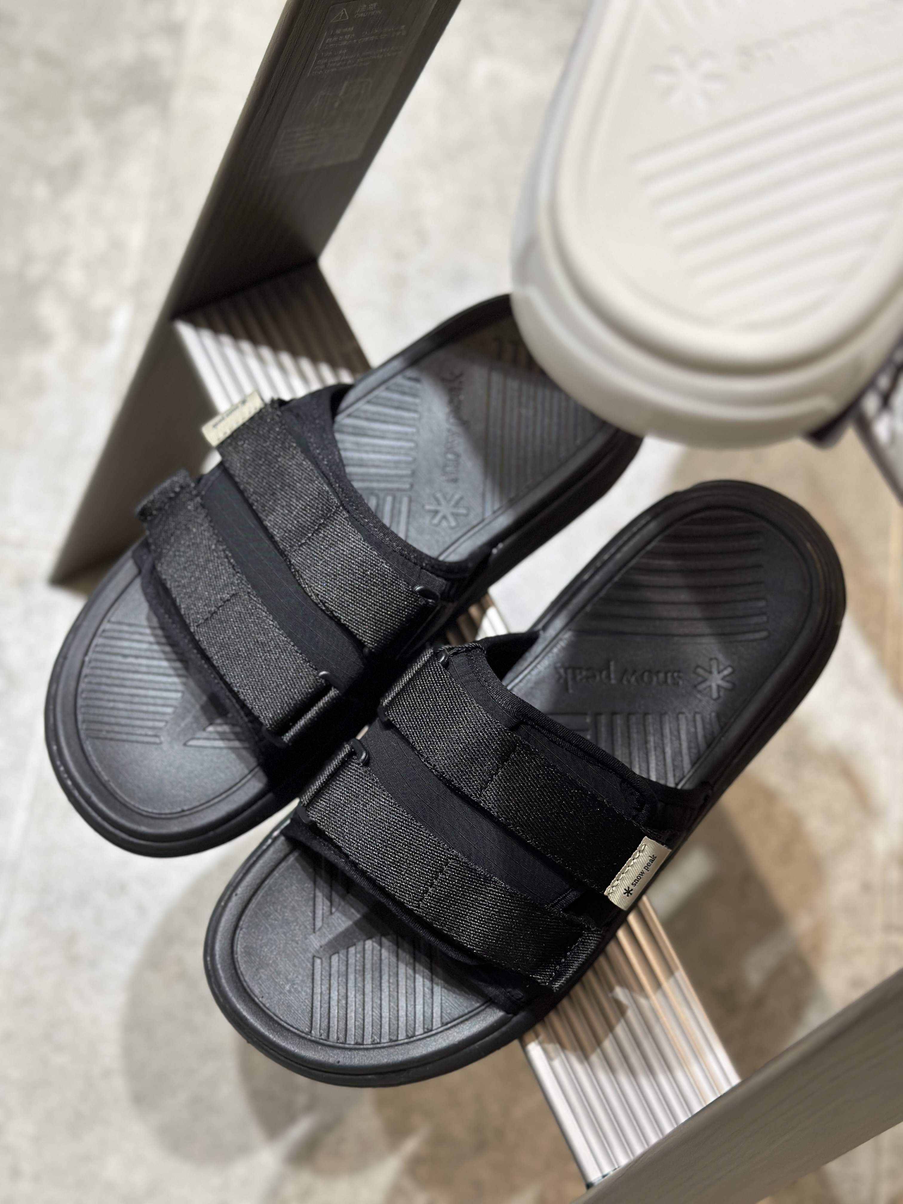 【現貨零碼折扣】 snow peak crunch 3 slide 魔鬼氈抗撕裂 繃帶拖 拖鞋 S24MUFSD37