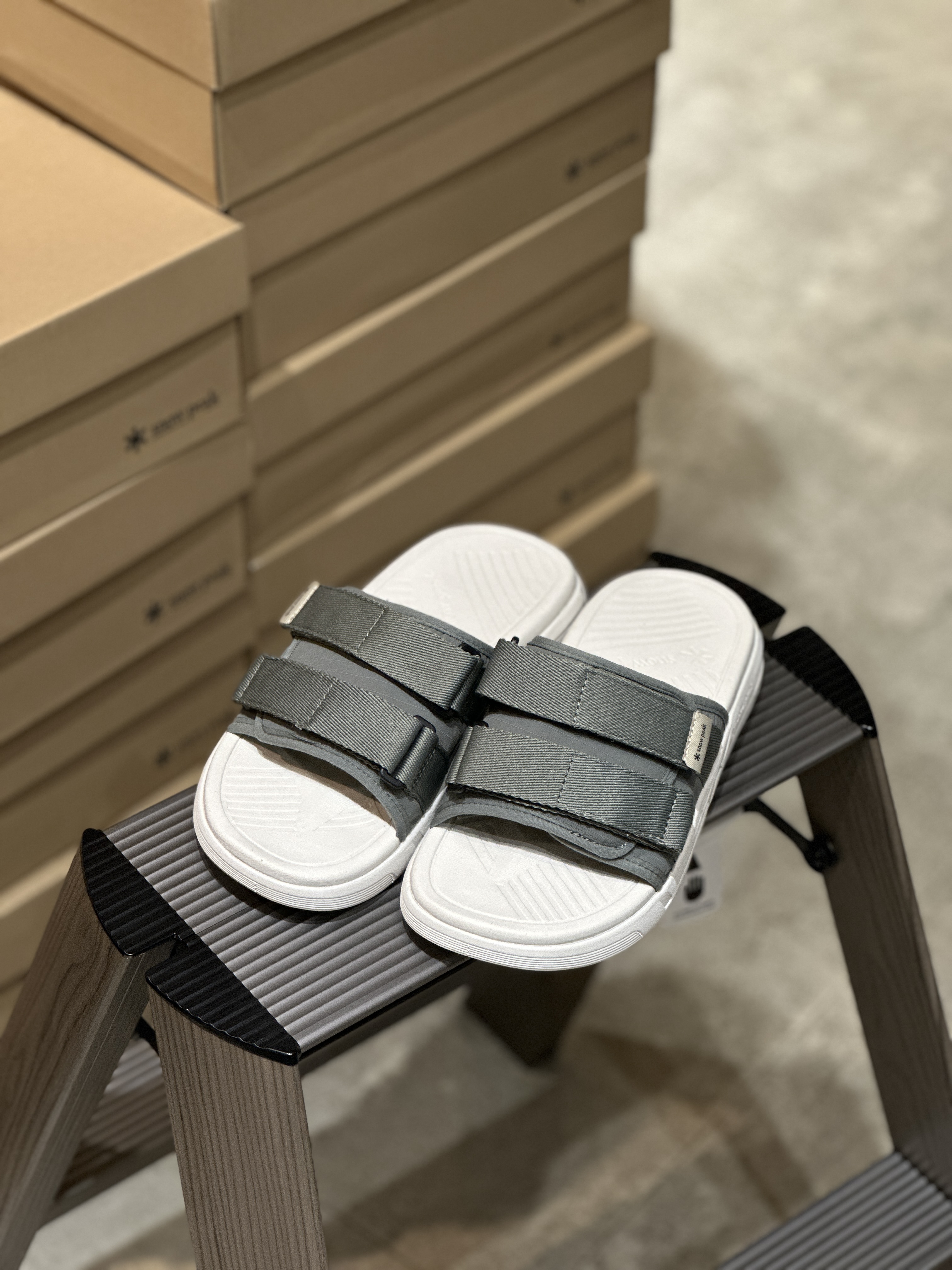 【現貨零碼折扣】 snow peak crunch 3 slide 魔鬼氈抗撕裂 繃帶拖 拖鞋 S24MUFSD37