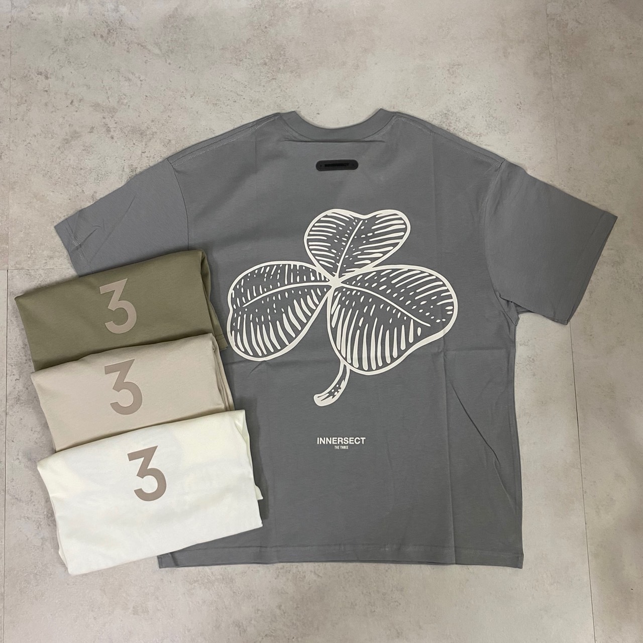 INNERSECT 三生萬物 三葉草印花短Tee INN24SSTTE020