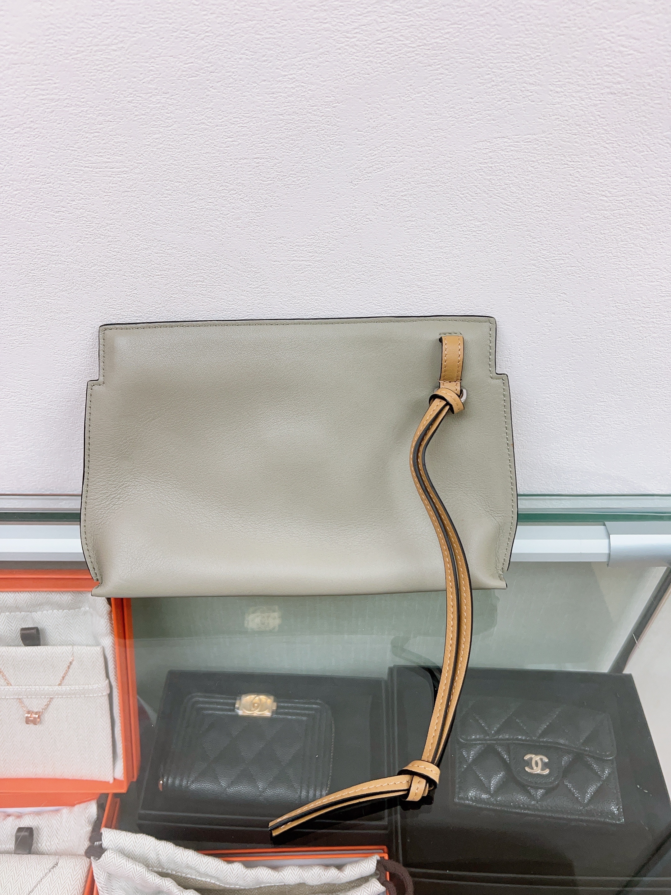 Loewe mini t pocuh (greyish green)