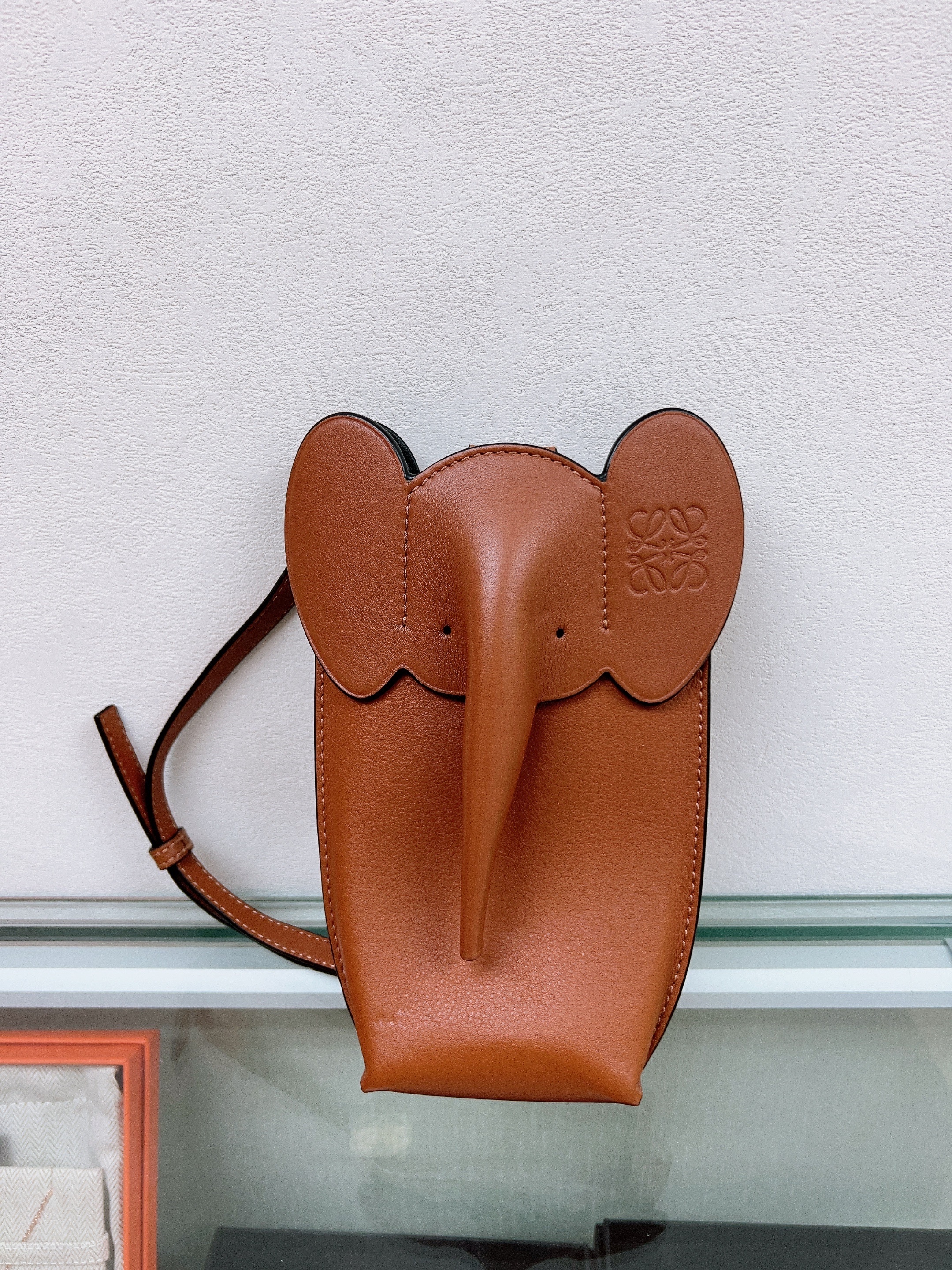 Loewe elephant pocket/ phone bag (tan)