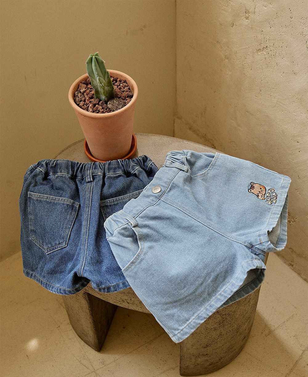DOTtwins探頭小精靈-可愛松鼠牛仔短褲