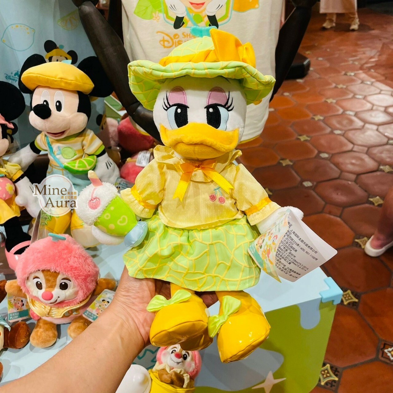(限時特價) 2024 夏日 米奇 Mickey 與好友們 黛西 Daisy 娃娃 玩偶 -上海迪士尼樂園