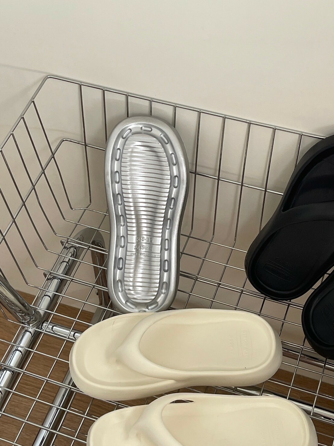 自留款 ᜊﬞﬞ 𓈒𓏸 超軟沙灘涼鞋