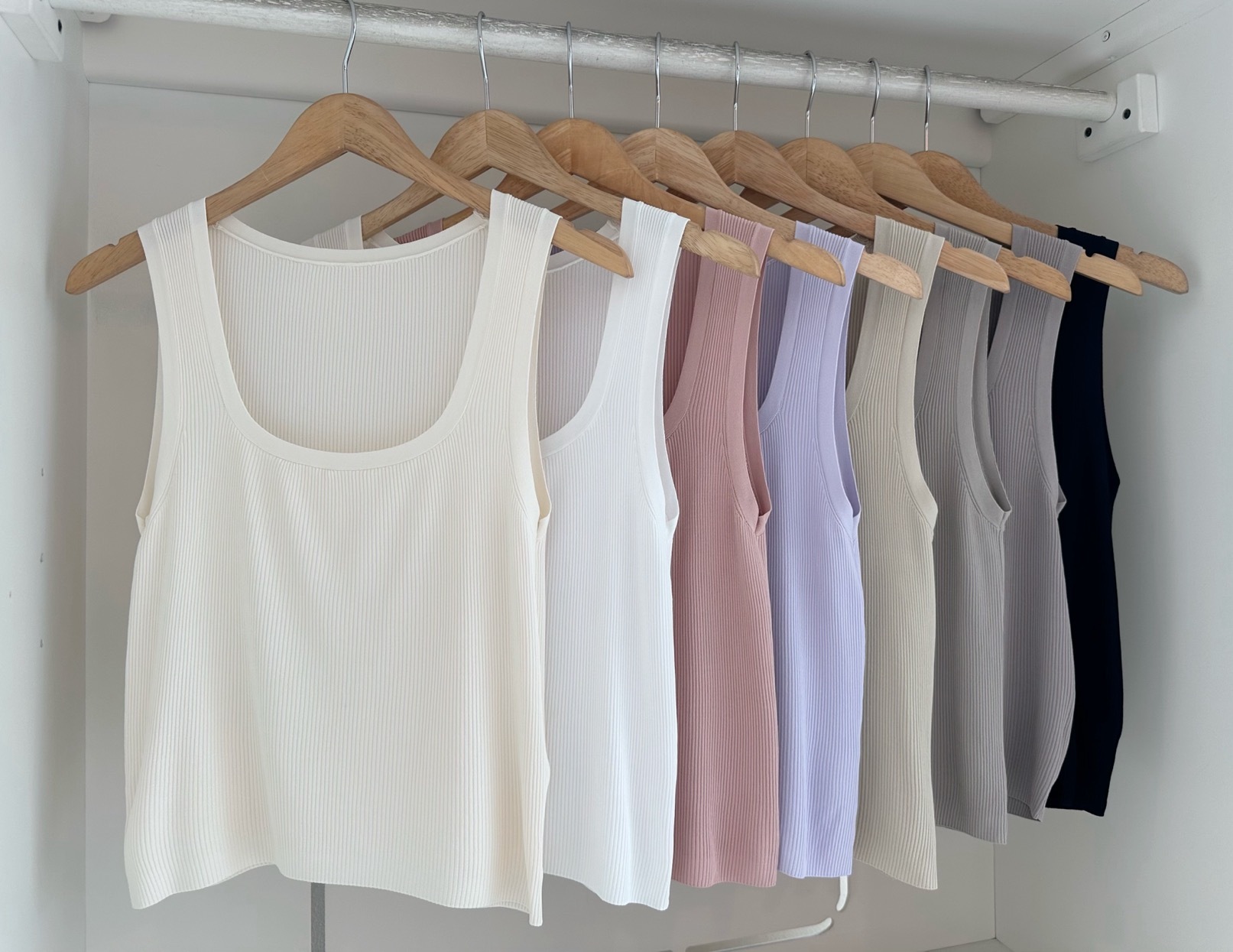 EMBOSSED STRIPED KNIT CAMISOLE