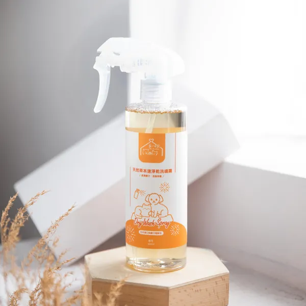 寵心出發-天然草本速淨乾洗噴霧｜橙花｜ 300ml