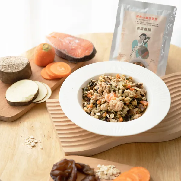 寵心出發- 美膚養顏｜鮭魚山藥燕麥粥機能鮮食150g