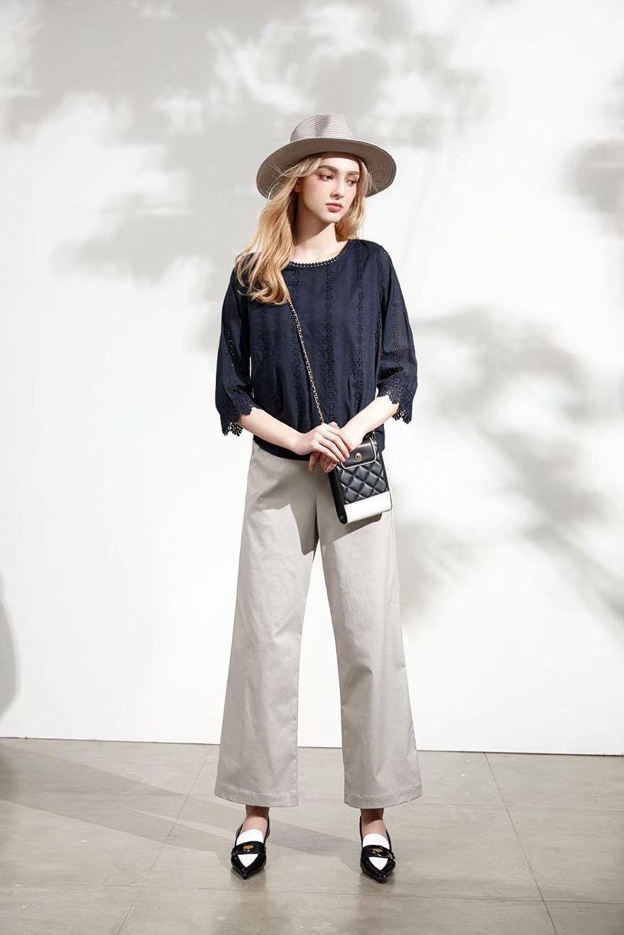 韓版OL甜美氣質綉花棉質七分袖修身上衣U6572