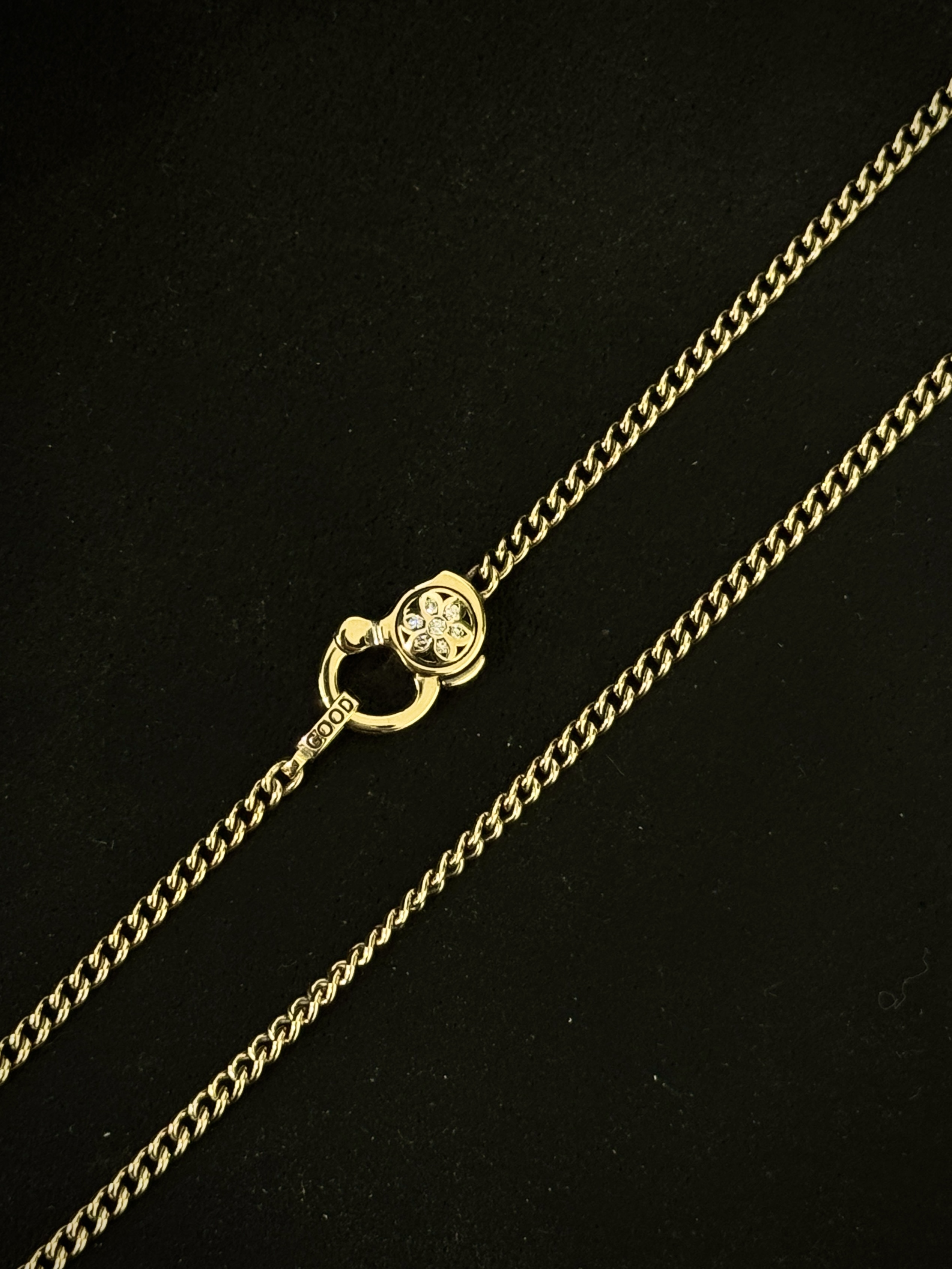 Curb Chain Necklace 18K Yellow Gold 4A with White Diamonds