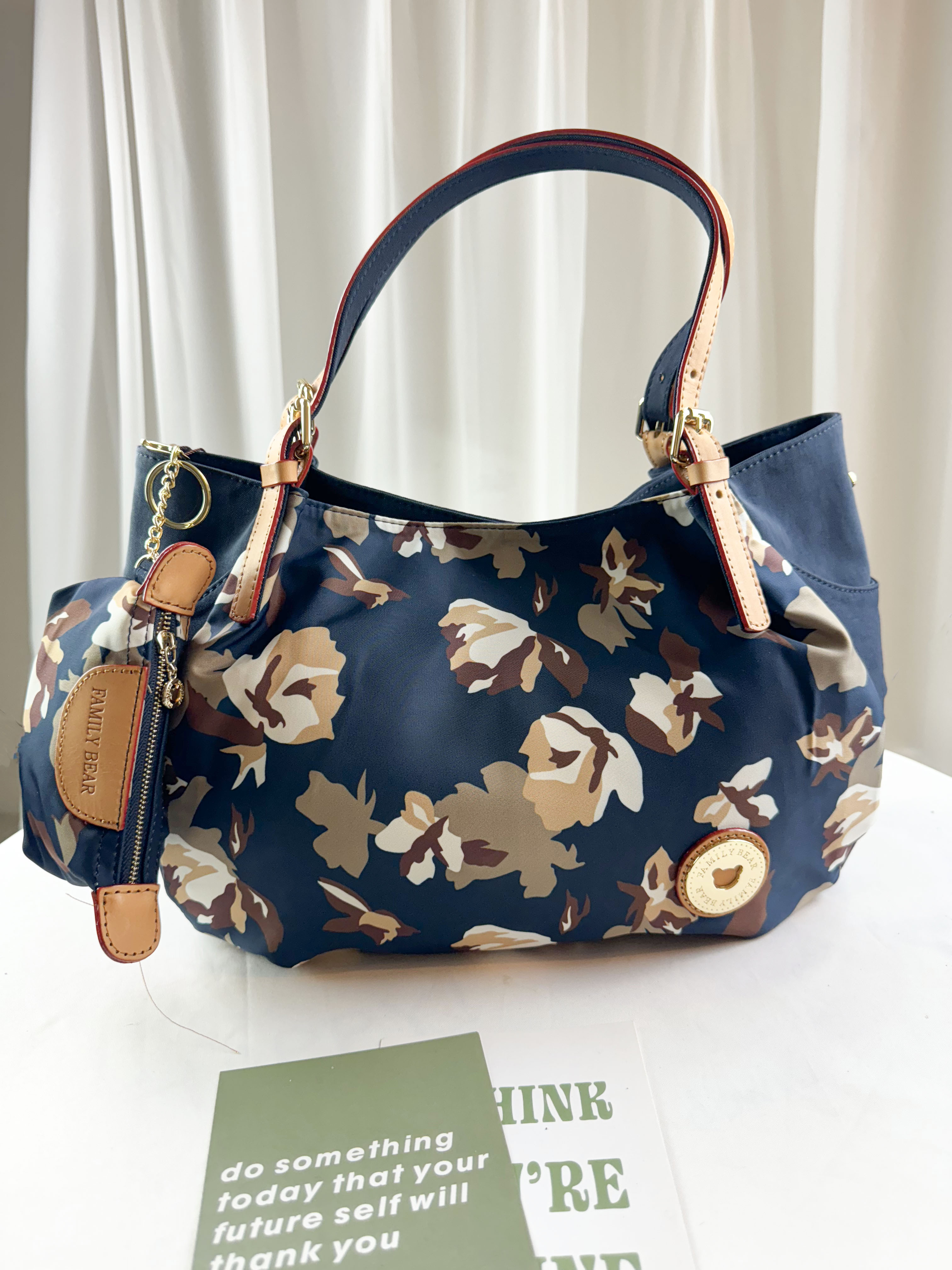 FamilyBear 蝴蝶花拼接藍手提包 / 側背包 附零錢包  #2577