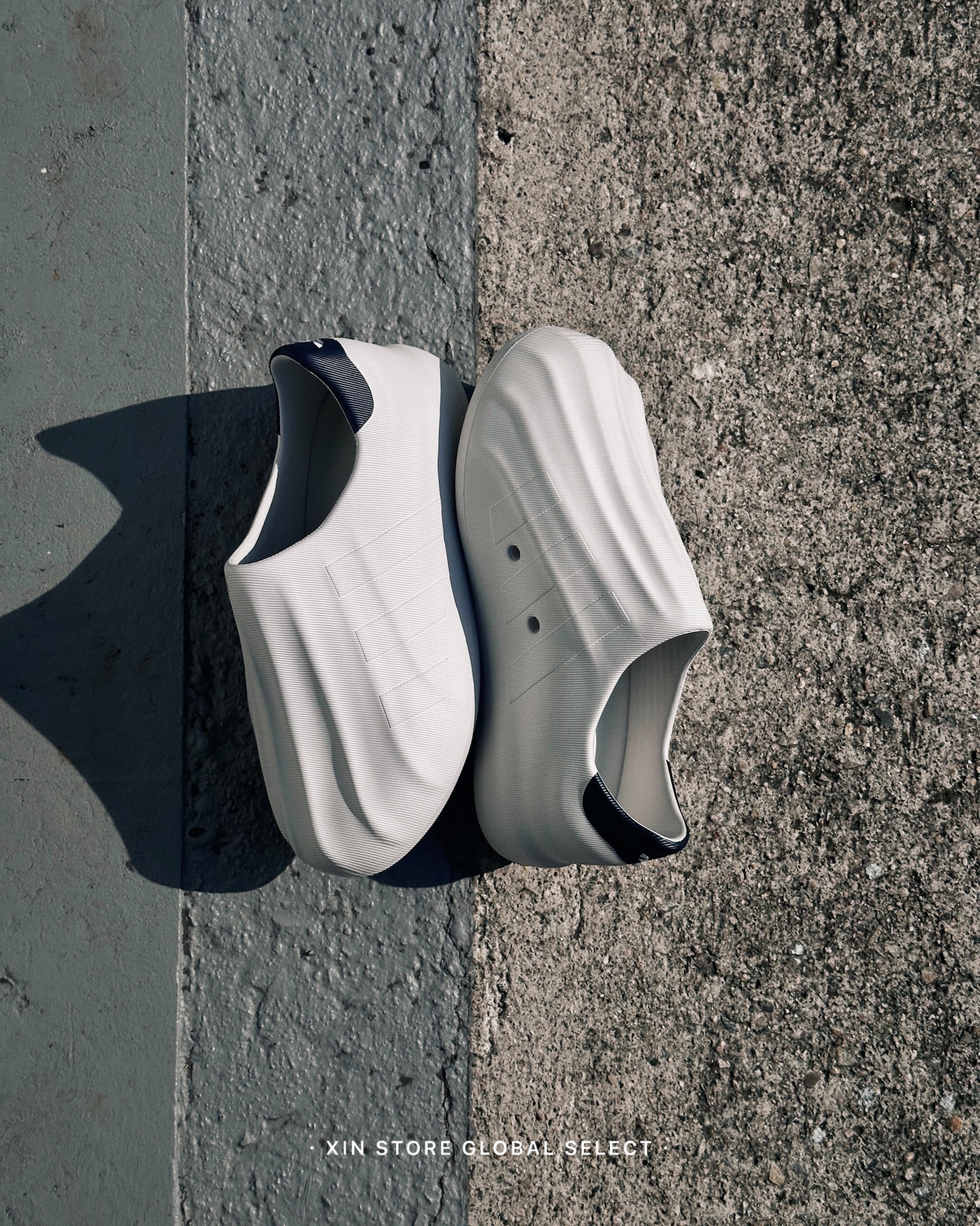 【現貨】Adidas Adifom Superstar 貝殼鞋 時尚 休閒鞋 二色