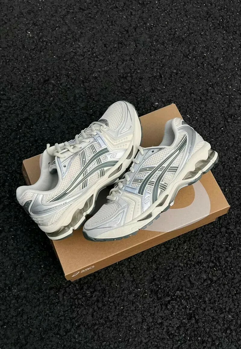 KTQ STORE ‧ ASICS GEL-KAYANO 14 復古Y2K 莫蘭迪灰綠奶油白銀 1201A019-200