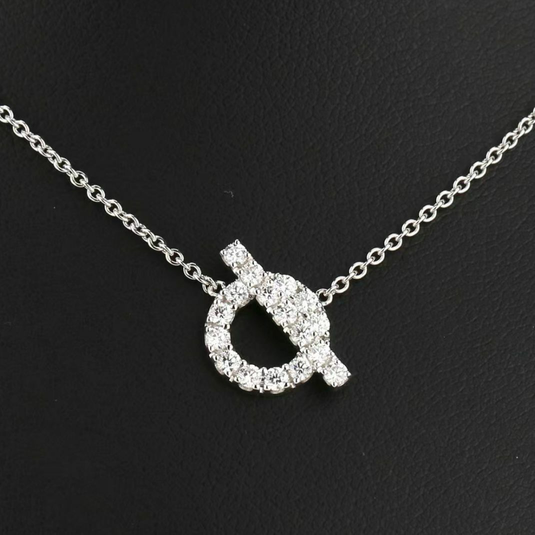 全新Hermes NECKLACE , 18K/750白金/鑽石 (17D0.46ct), Finesse Pendant, 愛馬仕小Q項鍊, #BRAND NEW #香榭站正品