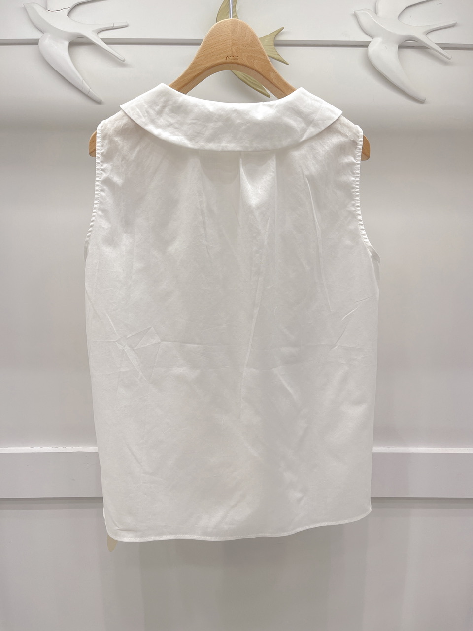 無袖造型領襯衫