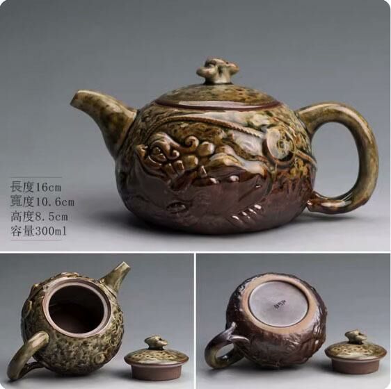 Popular kiln-turned ceramic teapot (flowing glaze golden toad teapot)