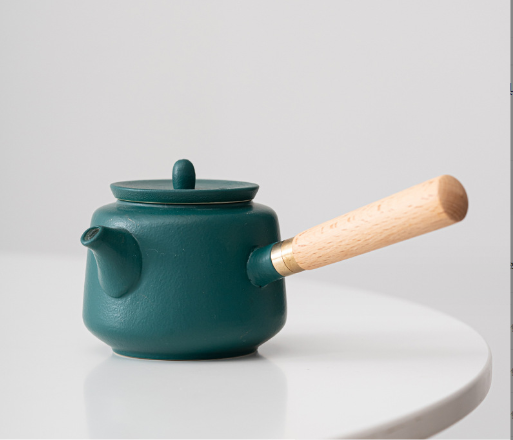 Popular teapot (Muyu side-handled teapot - green pottery)