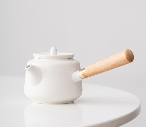 Popular teapot (Muyu side-handled teapot - white pottery)