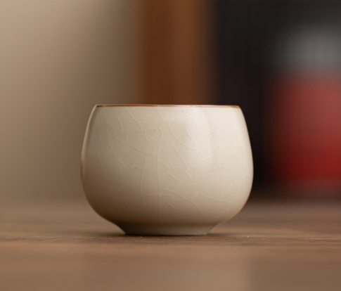 New tea cup (Beige Ru Kiln--Dragon Egg Cup)