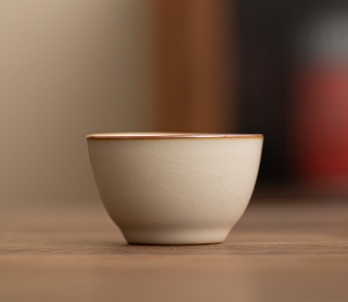 新款茶杯（米黃汝窑-小碗杯）