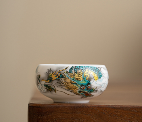新款茶杯（龍騰四海--羅漢品茗杯）