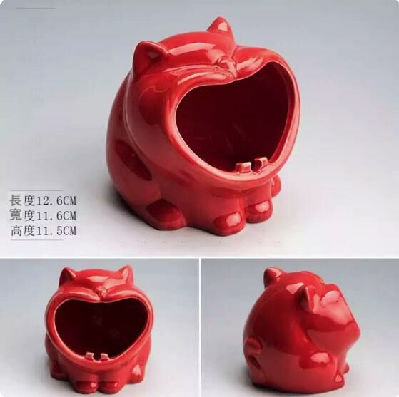 New home car ceramic ashtray ornaments (Yawn Maoya red)