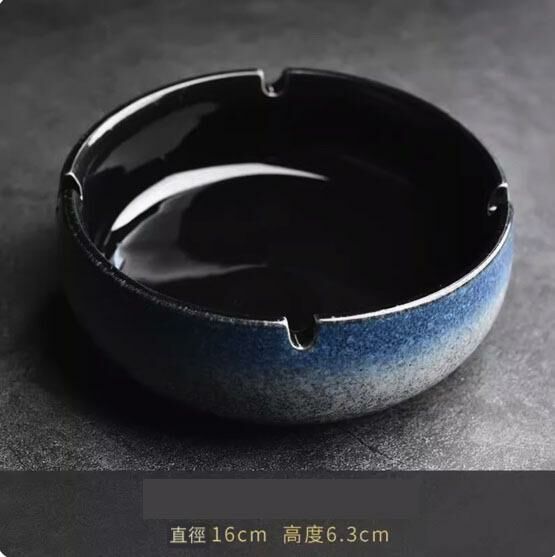 New home car ceramic ashtray ornaments (round kiln blue·large size)