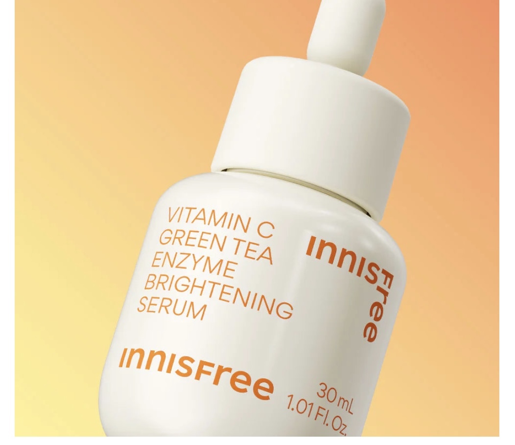 《現貨》INNISFREE Vita C Green Tea Enzyme Brightening Serum 30mL Special Set (+20mL+1 pad)