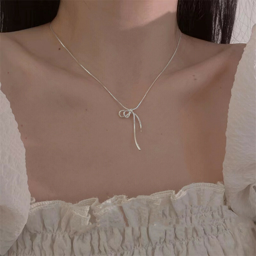 素面蝴蝶結頸鏈