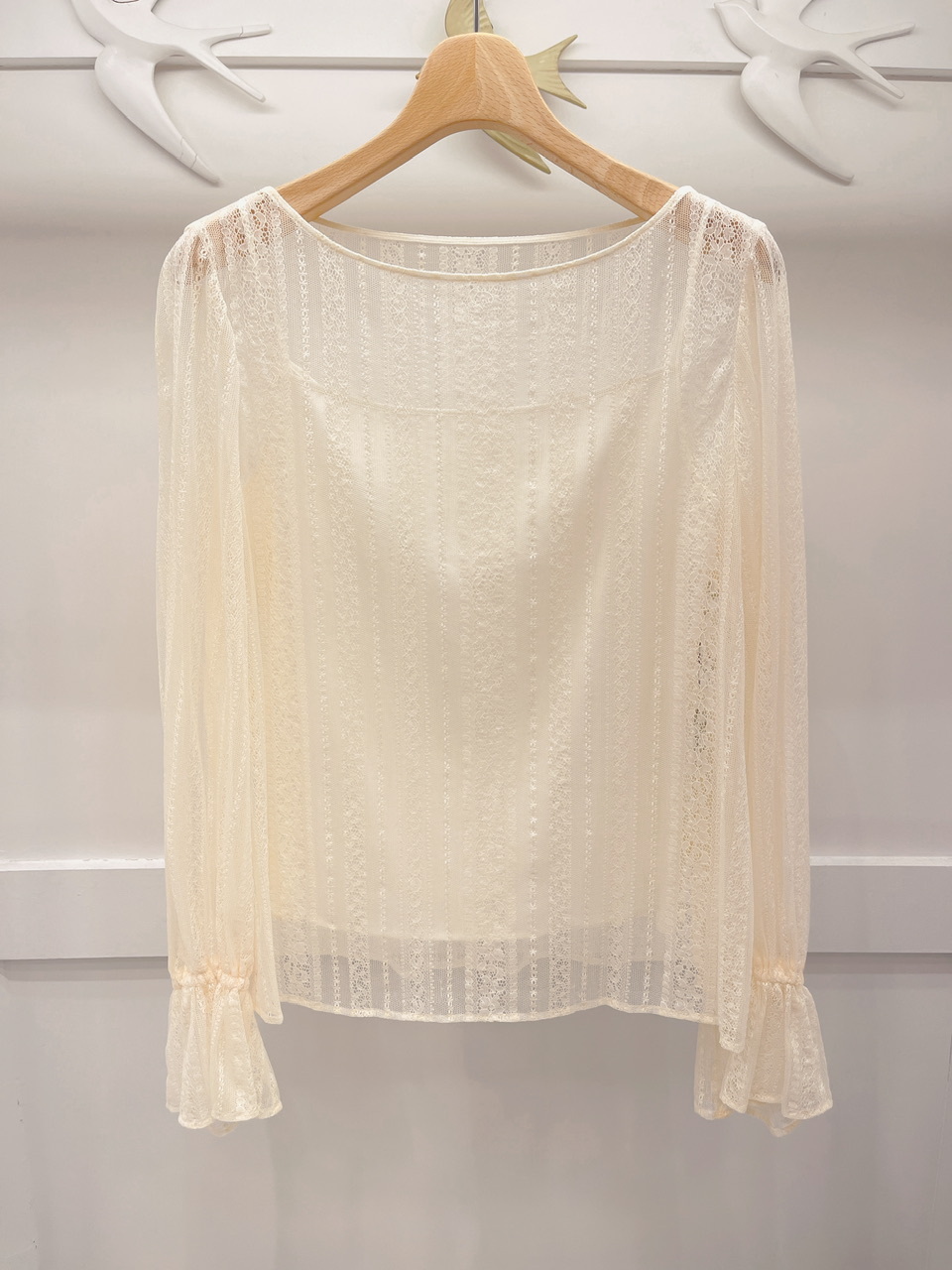 直條lace小寬袖衣