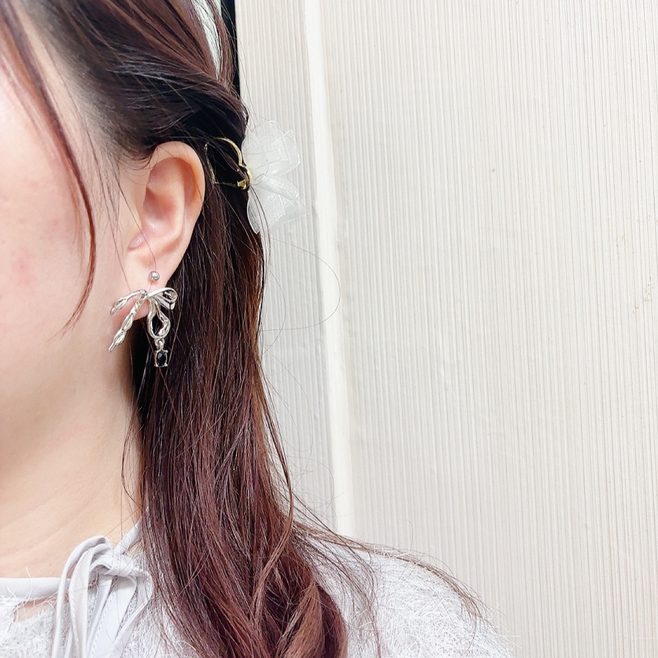 銀色蝴蝶結耳環