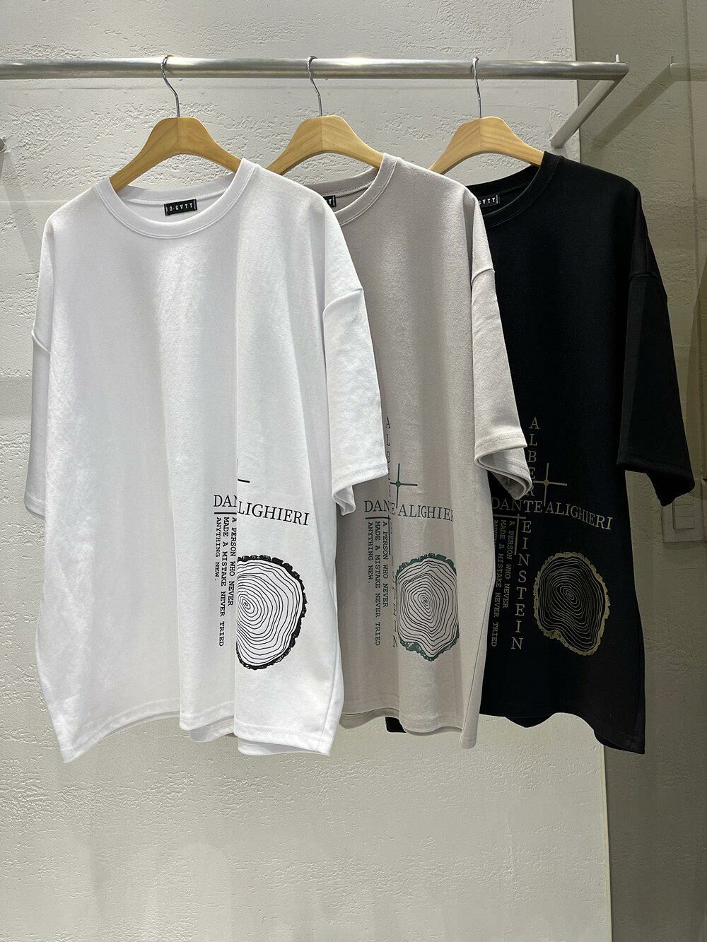 英文字圖案短袖Tee 10.GVTY-0128T