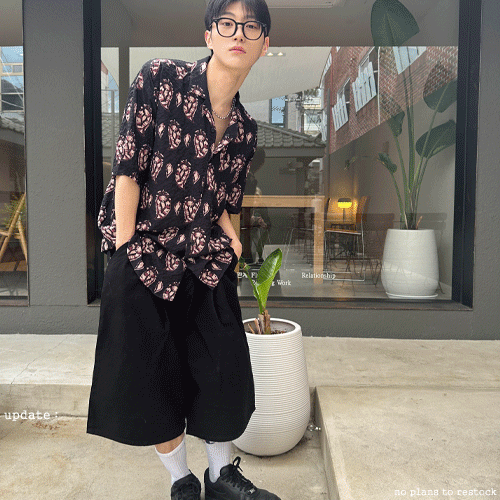 Eria壓花亞麻短袖襯衫