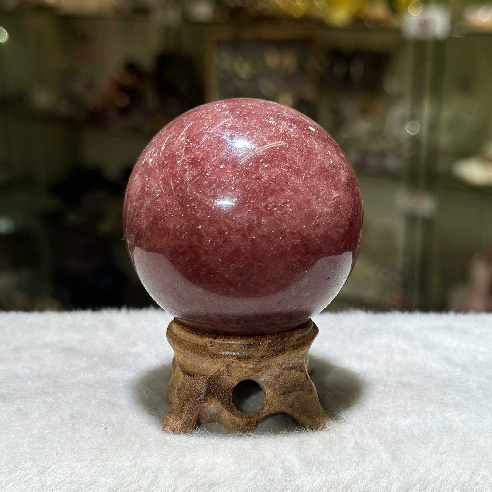 草莓晶 球 - 6cm+/- (不連座)